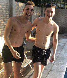 pretty boys of november 2 5de6736023cf8.jpg