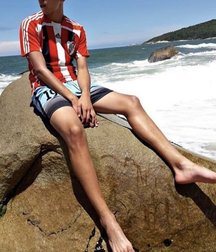 pretty boys of november 2 5de6738b86d6a.jpg