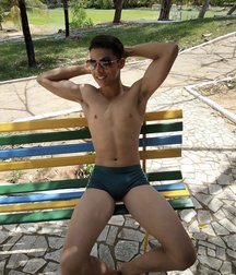 pretty boys of december 1 5e0f4ca7ebc71.jpg