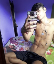 pretty boys of december 1 5e0f4d5755cb9.jpg