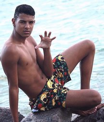 pretty boys of december 1 5e0f4d5d27fb9.jpg
