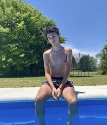 pretty boys of december 2 twink tube 5e132e4f36726.jpg