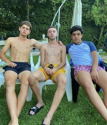 best boys of April 2020 (1) 5eac309272b6c.jpg