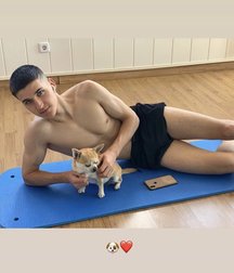 best boys of April 2020 (1) 5eac30a373bf3.jpg