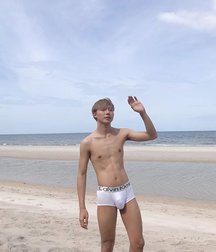 best boys of April 2020 (1) 5eac30acd570b.jpg