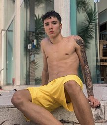 best boys of April 2020 (1) 5eac30b917e3c.jpg