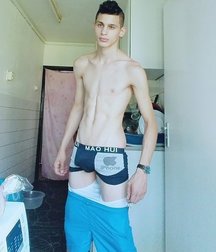 best boys of April 2020 (1) 5eac31238b573.jpg
