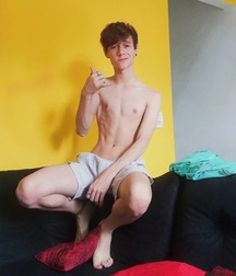 best boys of April 2020 (1) 5eac313de4634.jpg