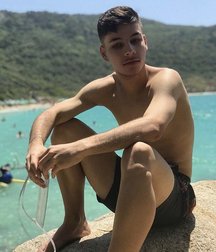 best boys of April 2020 (2) 5eac31f580f72.jpg