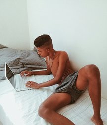 best boys of April 2020 (2) 5eac31f71121c.jpg