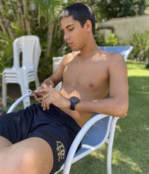 best boys of April 2020 (2) 5eac3213d1bfc.jpg