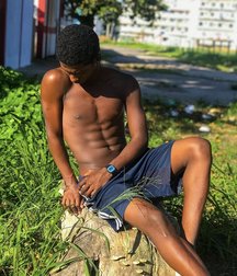 best boys of April 2020 (2) 5eac329dbebc9.jpg