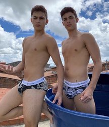 best boys of April 2020 (2) 5eac32a3e4a16.jpg