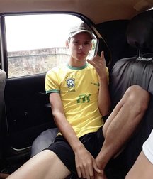 best boys of April 2020 (2) 5eac32b44bdd9.jpg