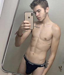 best boys of April 2020 (2) 5eac32bf49aef.jpg