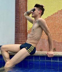 shirtless best boys of July 2020 5efdc15e80fce.jpg