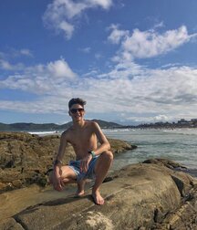 shirtless best boys of July 2020 5efdc162e11da.jpg