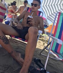 shirtless best boys of July 2020 5efdc1f66ca7b.jpg