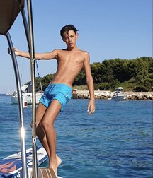 gay tube best boys of August 2020 (2) 5f4f818cae7c4.jpg