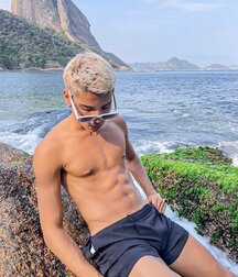 best boys october 2021 shirtless twink tube 617fd4f51511b.jpg