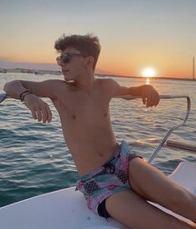 best boys october 2021 shirtless twink tube 617fd4f87ab91.jpg