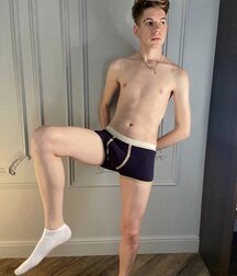 best boys october 2021 shirtless twink tube 617fd58103b44.jpg