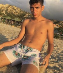best boys october 2021 shirtless twink tube 617fd5a81bb94.jpg