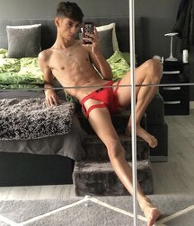 best boys october 2021 shirtless twink tube 617fd5b4b614d.jpg