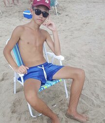 best boys october 2021 shirtless twink tube 617fd5ec934c4.jpg