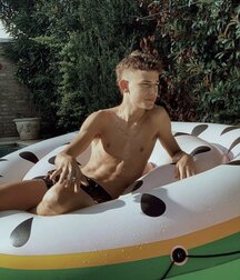 best boys october 2021 cute twink tube bodies 617fd78375c0f.jpg