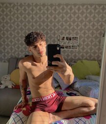 boys alone home shirtless twink tube 61ebf14b350e4.jpg