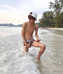 boys of January Twink Tube Dreams of Summer 61f7cf7aa591d.jpg