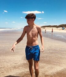 boys of January Twink Tube Dreams of Summer 61f7d01f392d3.jpg