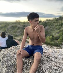 boys of January poolside twink tube 61f924f0cfaba.jpg