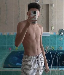 boys of January poolside twink tube 61f924f2bf489.jpg