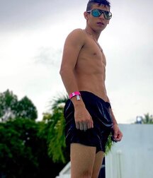 boys of february final day twink tube 621cbf25c2110.jpg