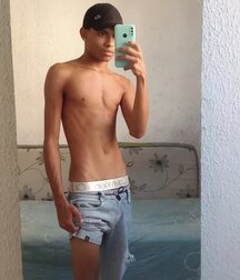 boys of February twink sport tube boys 621e10062c3ba.jpg