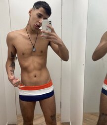 boys home alone twink tube guys 6229ef4712b7f.jpg