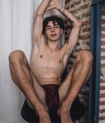 boys home alone twink tube guys 6229ef4ae92c5.jpg