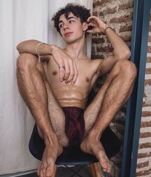 boys home alone twink tube guys 6229ef4d1d8f7.jpg