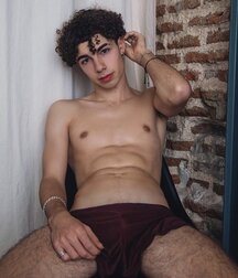 boys home alone twink tube guys 6229ef4f70099.jpg