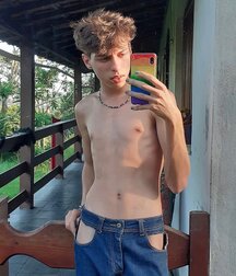 boys home alone twink tube guys 6229ef5d25602.jpg