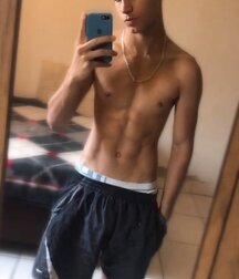 boys home alone twink tube guys 6229ef5fb41d5.jpg