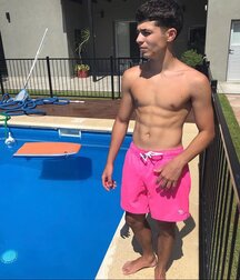 boys of march twink tube spring warmth 624448ac5ffa8.jpg