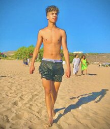 boys of march twink tube spring warmth 624448f361b86.jpg