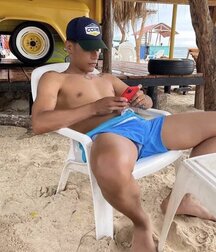 boys of march twink tube spring warmth 62444911ca19c.jpg