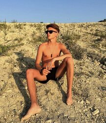 boys of march twink tube spring warmth 624449c13c6e4.jpg