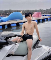 boys of march twink tube spring warmth 624449f743c4c.jpg