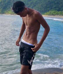 boys of march twink tube spring warmth 62444a02ae740.jpg