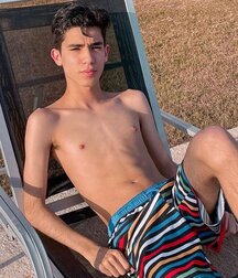 boys in April smooth spring twink tube public 626bc81b35302.jpg